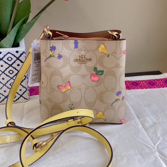 Coach Handbags - Coach Mini Town Bucket Bag In Signature Canvas With Dreamy Veggie Print